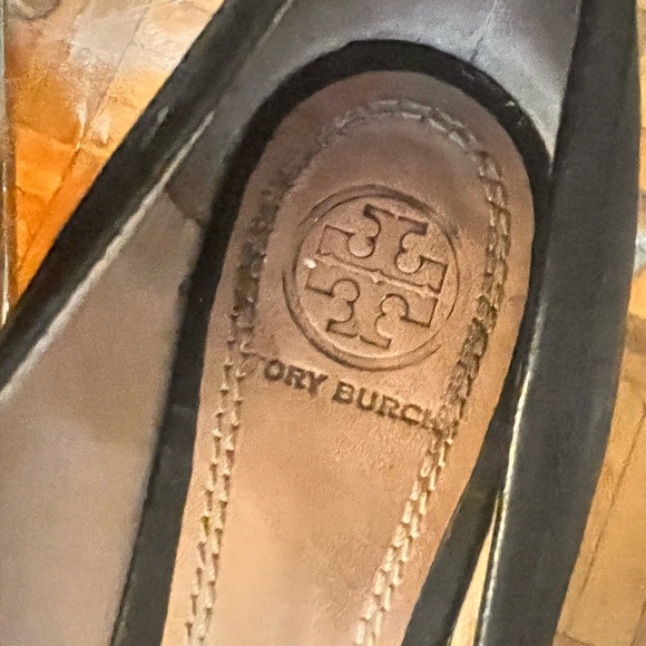 Tory Burch Flats - Picture 4 of 12